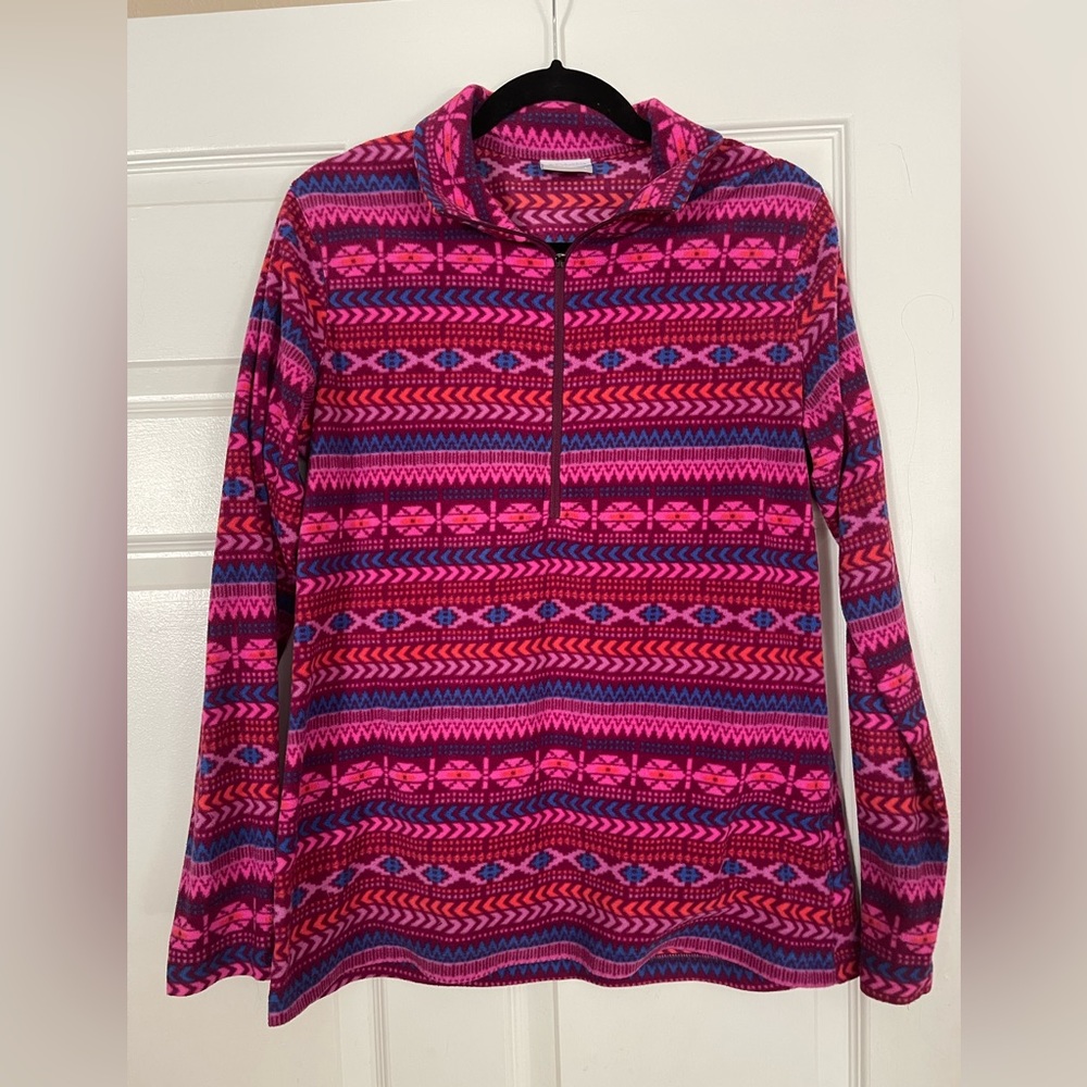 Colorful Columbia pullover